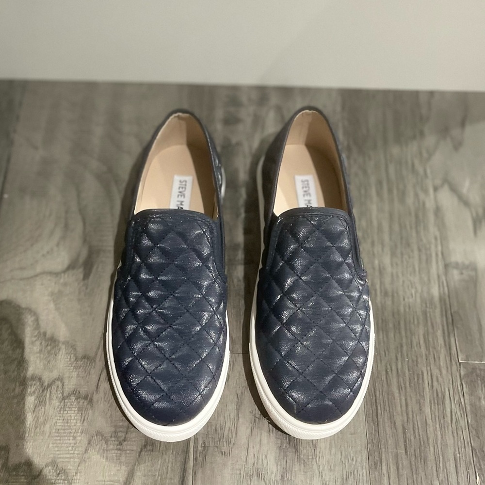 Steve Madden Ecntrcqt Navy